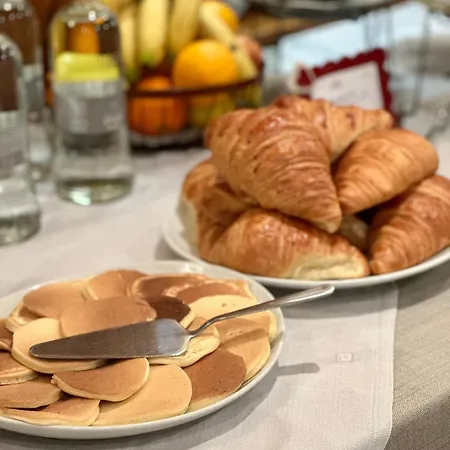 斯特拉迪尔诺德酒店 酒店