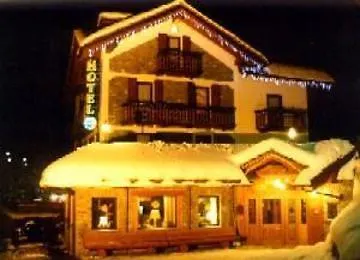 Stella Del Nord Otel